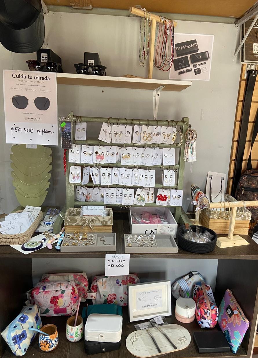 Regalos y accesorios en Regalería Hebe
